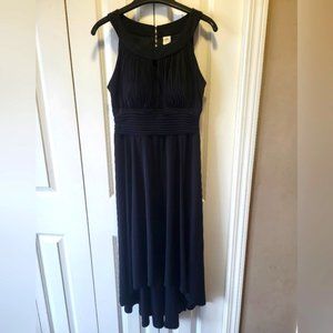 SANGRIA Size 10 Formal Black Dress